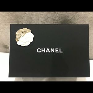 Chanel Caviar classic double flap medium